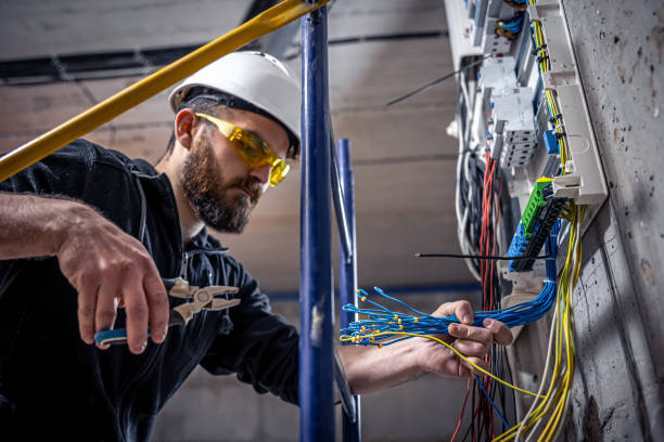 Best Electrical Outlet Repair  in South Venice, FL